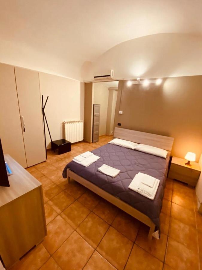 Hh Hermoso Housing Valenza Exterior foto