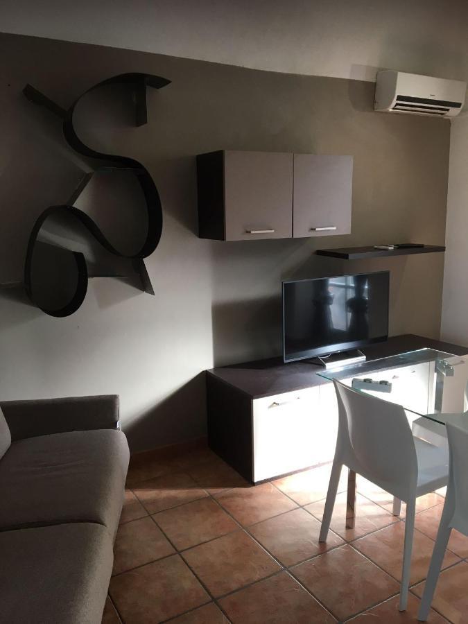 Hh Hermoso Housing Valenza Exterior foto