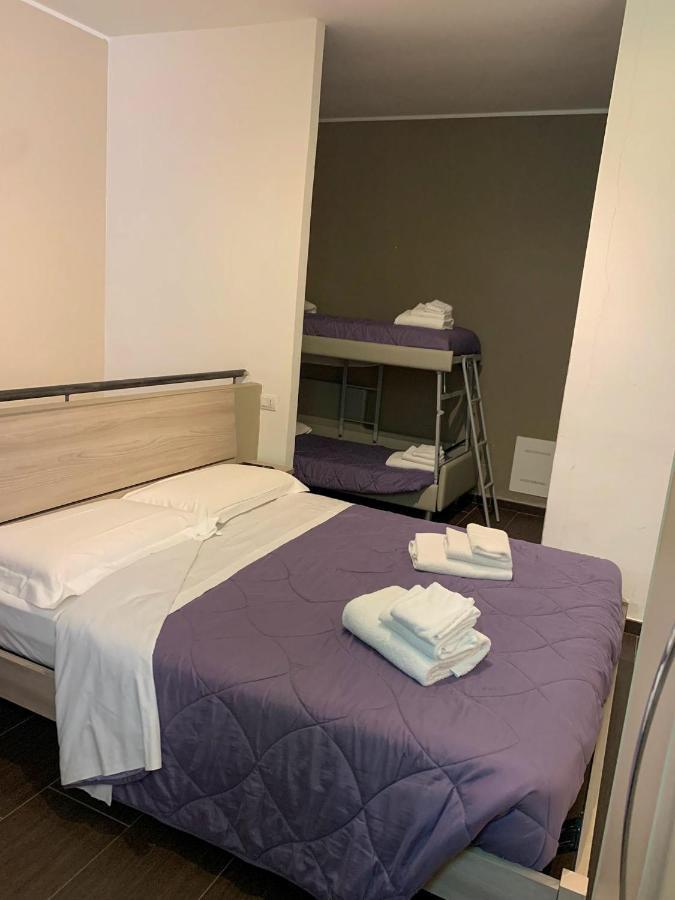 Hh Hermoso Housing Valenza Exterior foto